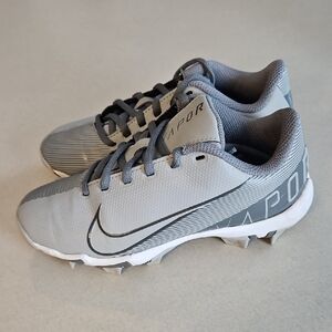 Nike Vapor Gray Baseball Cleats
